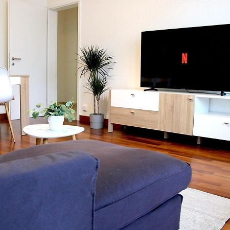 Cozy Apartment With Free Parking & Close To Lake Lugano Exterior foto