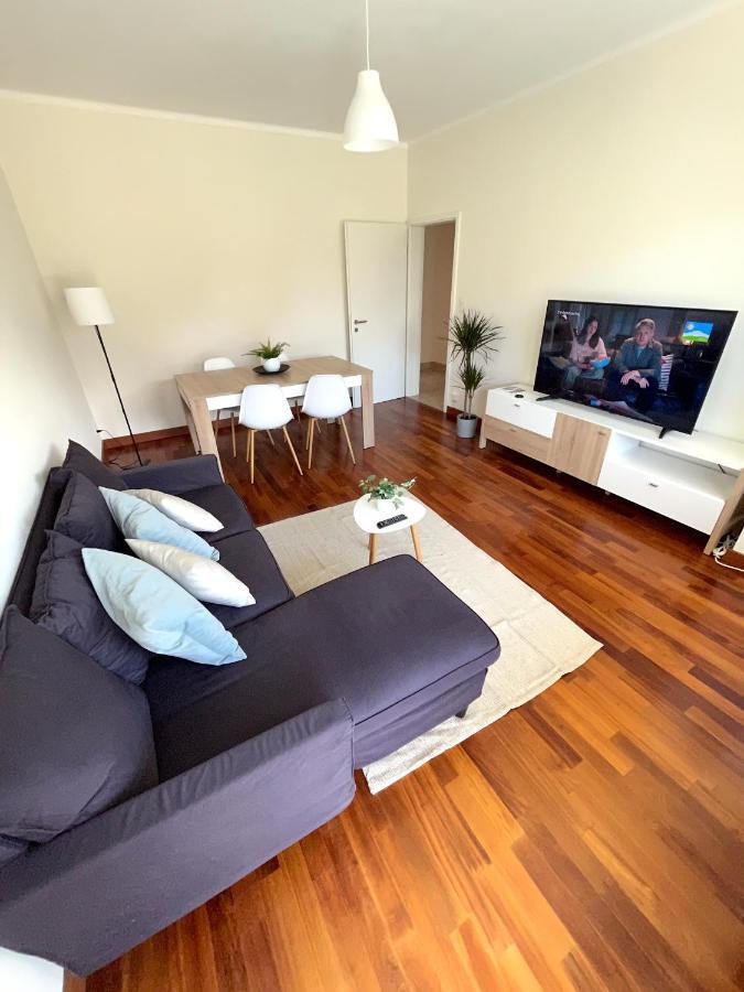 Cozy Apartment With Free Parking & Close To Lake Lugano Exterior foto